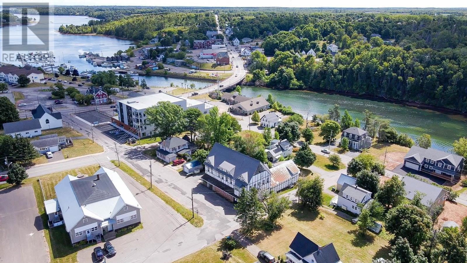 16-20 School Street, Montague, Prince Edward Island  C0A 1R0 - Photo 11 - 202600914