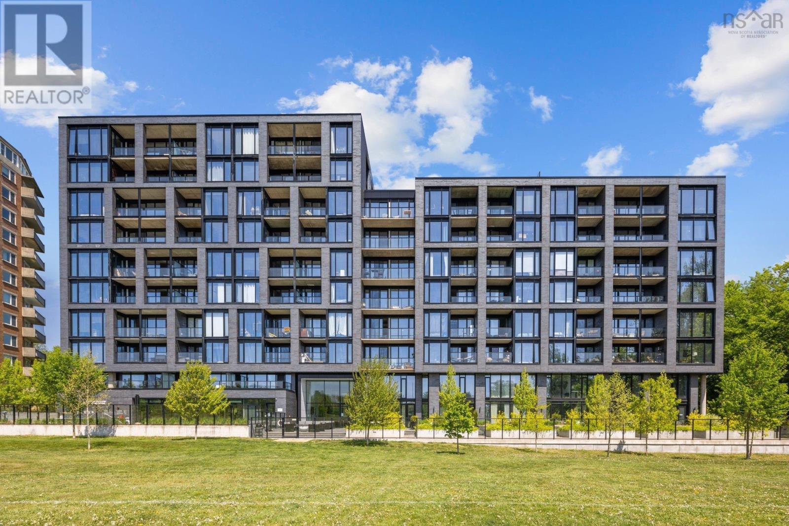 618 1048 Wellington Street, Halifax, Nova Scotia