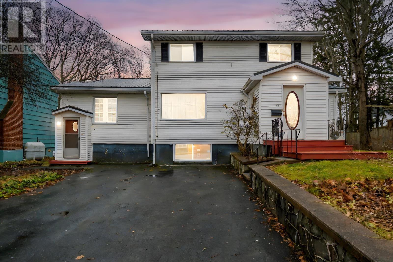 54 Sunnybrae Avenue, Halifax, Nova Scotia