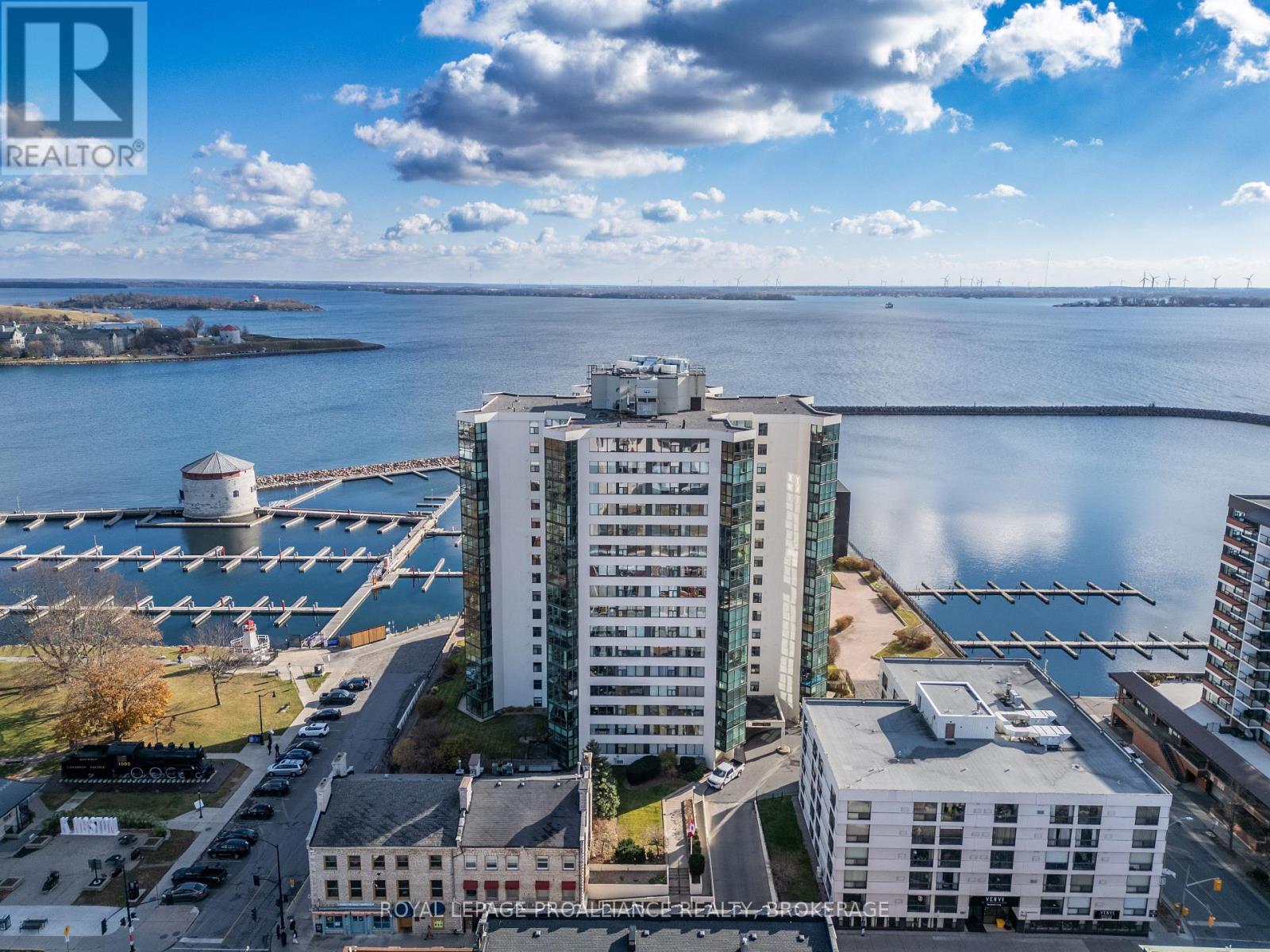 1602 - 185 Ontario Street, Kingston, Ontario  K7L 2Y7 - Photo 3 - X12702180