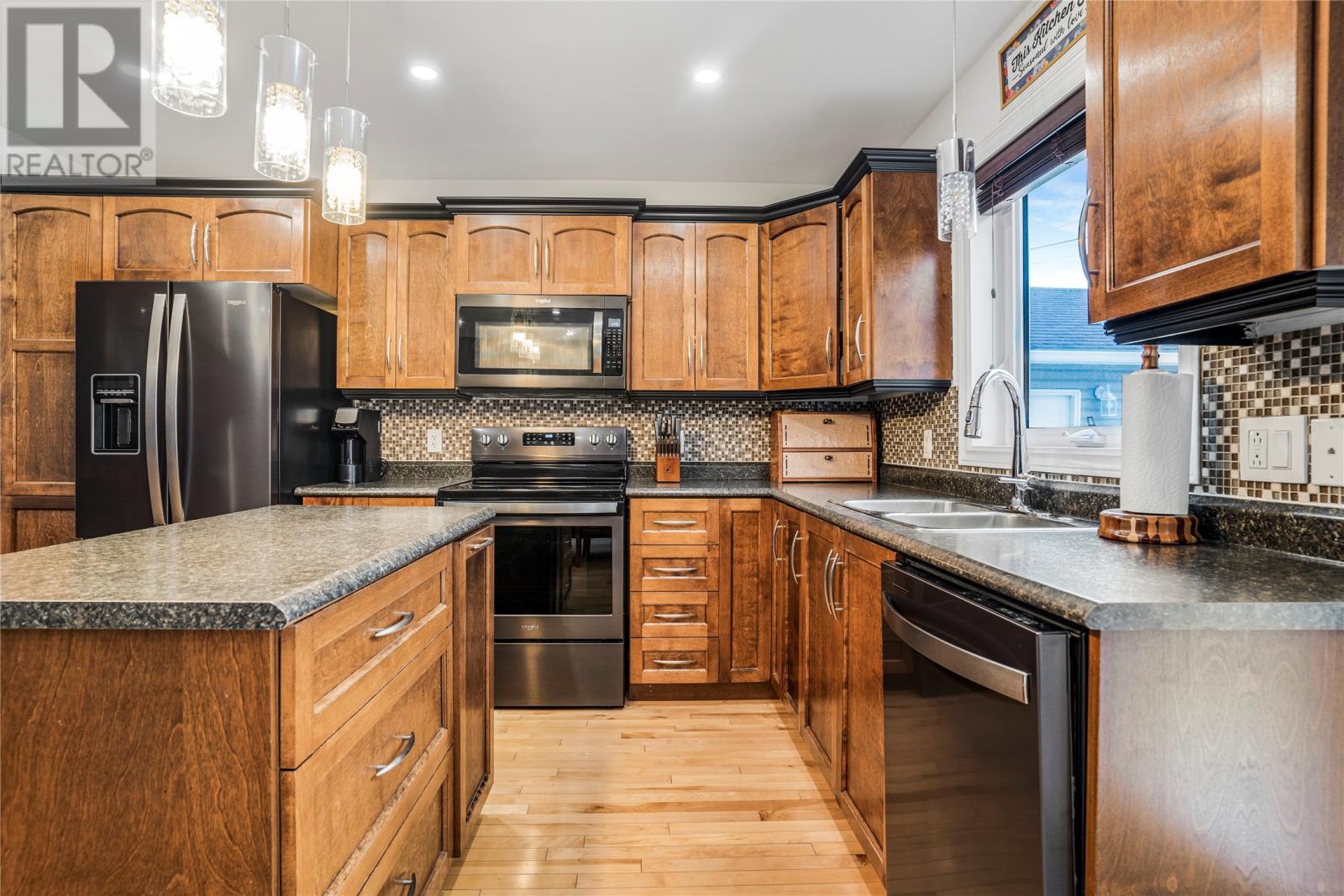 60 Goldfinch Drive, Paradise, Newfoundland & Labrador  A1L 3N1 - Photo 6 - 1293797