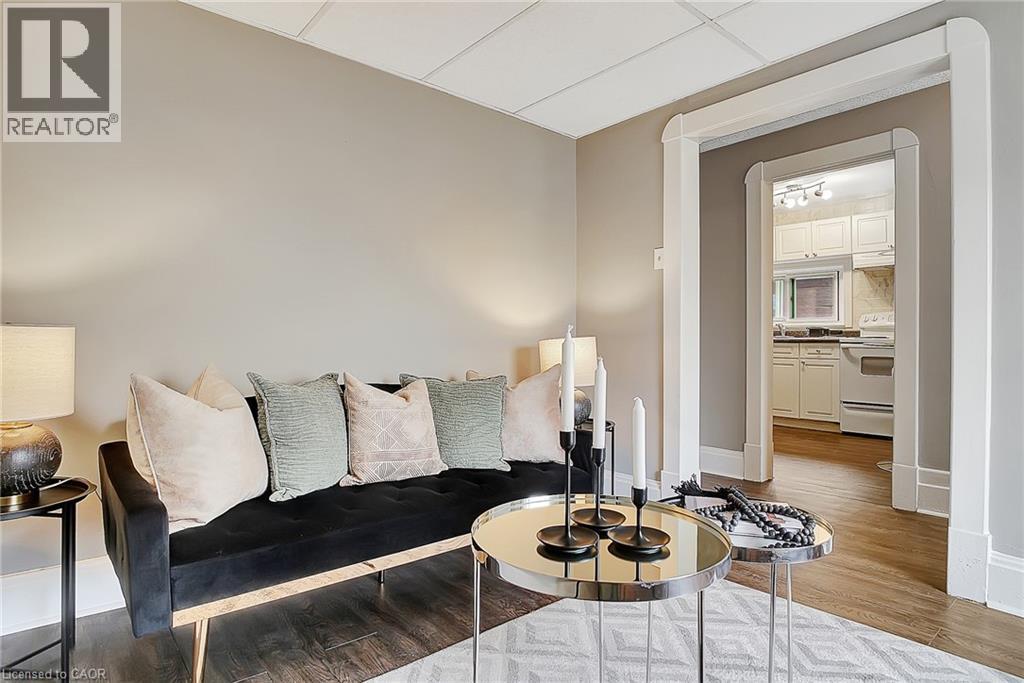 211 Dolph Street N, Cambridge, Ontario  N3H 2A6 - Photo 4 - 40745694