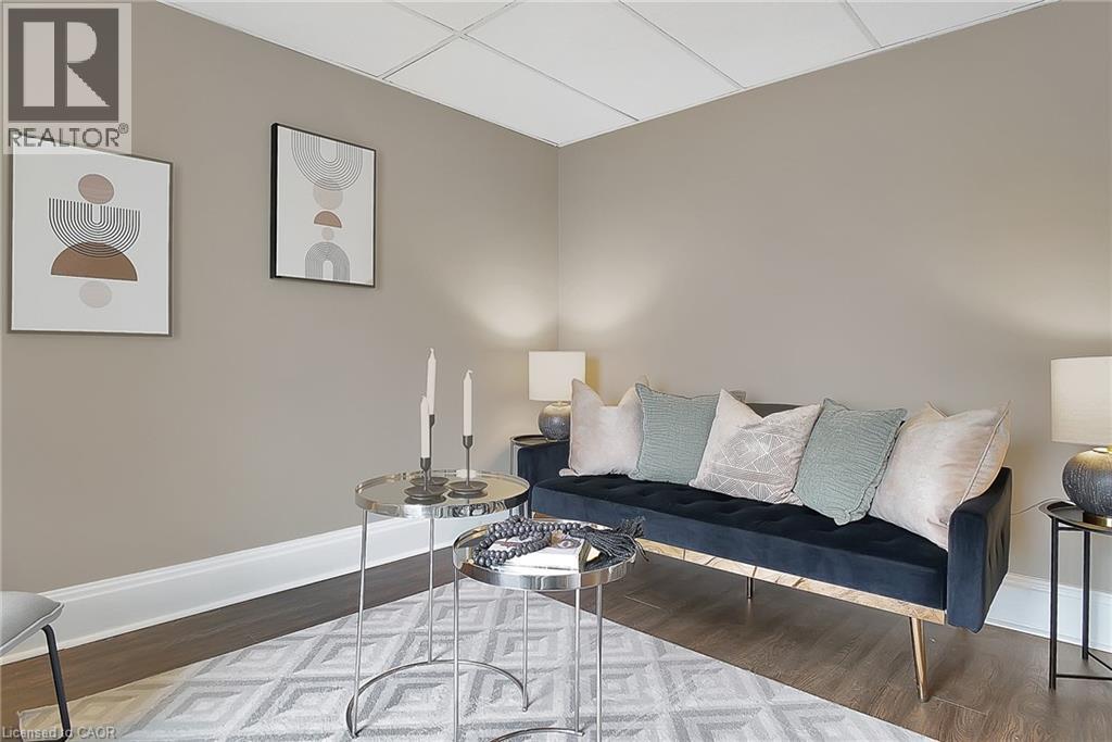 211 Dolph Street N, Cambridge, Ontario  N3H 2A6 - Photo 4 - 40788261