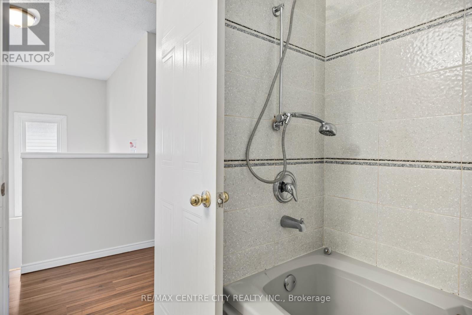 58 - 1199 Hamilton Road, London East, Ontario  N5W 5Z9 - Photo 19 - X12702202