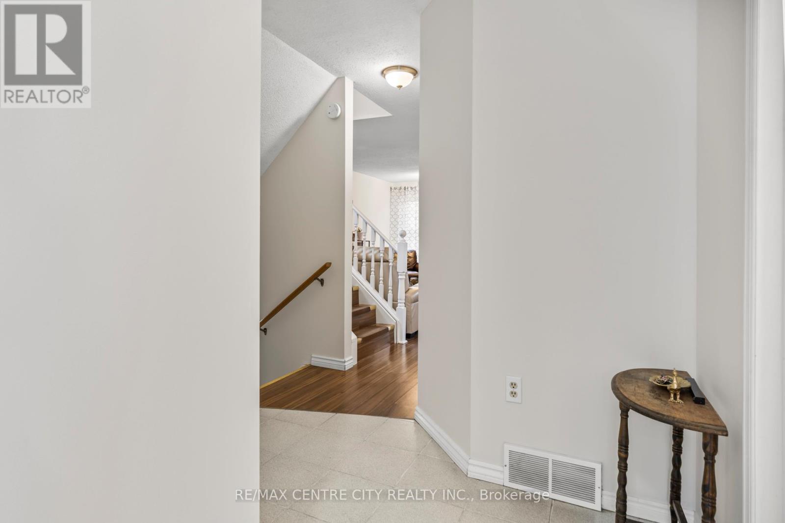 58 - 1199 Hamilton Road, London East, Ontario  N5W 5Z9 - Photo 6 - X12702202