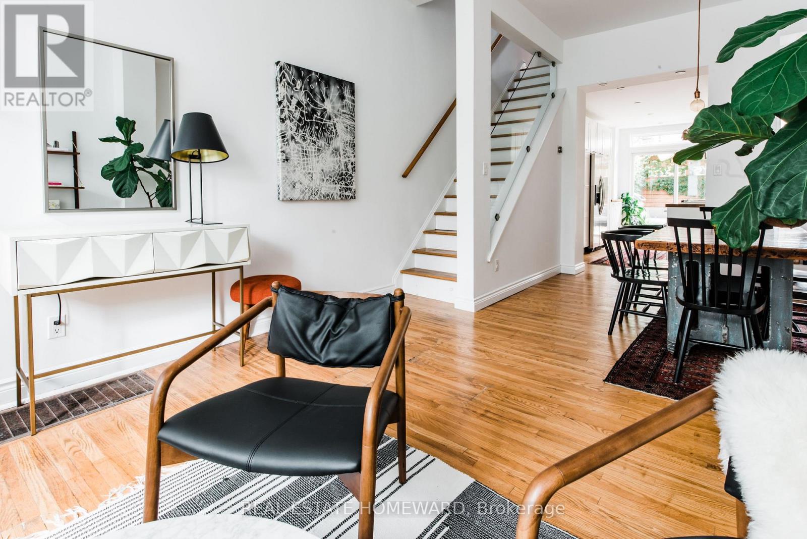 77 Claremont Street, Toronto, Ontario  M6J 2M7 - Photo 11 - C12702234