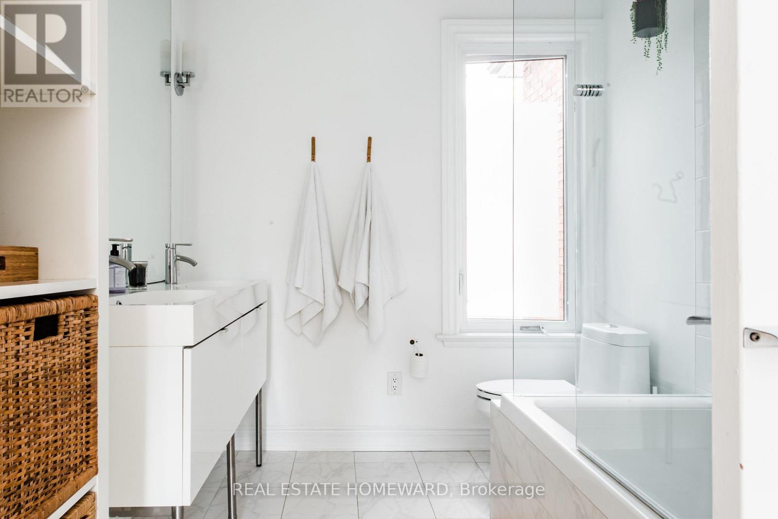 77 Claremont Street, Toronto, Ontario  M6J 2M7 - Photo 36 - C12702234