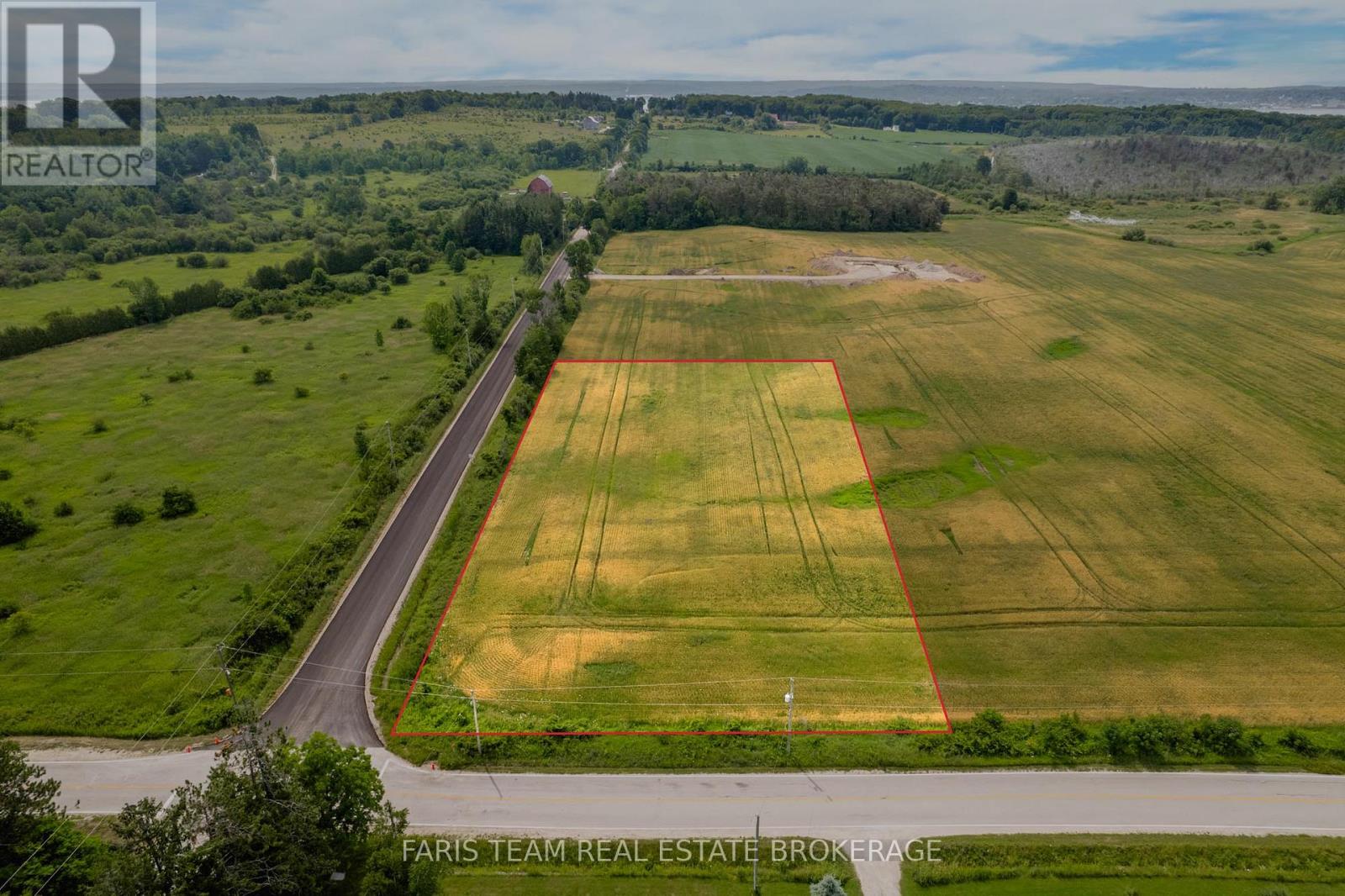 1511 TAY POINT ROAD, Penetanguishene, Ontario