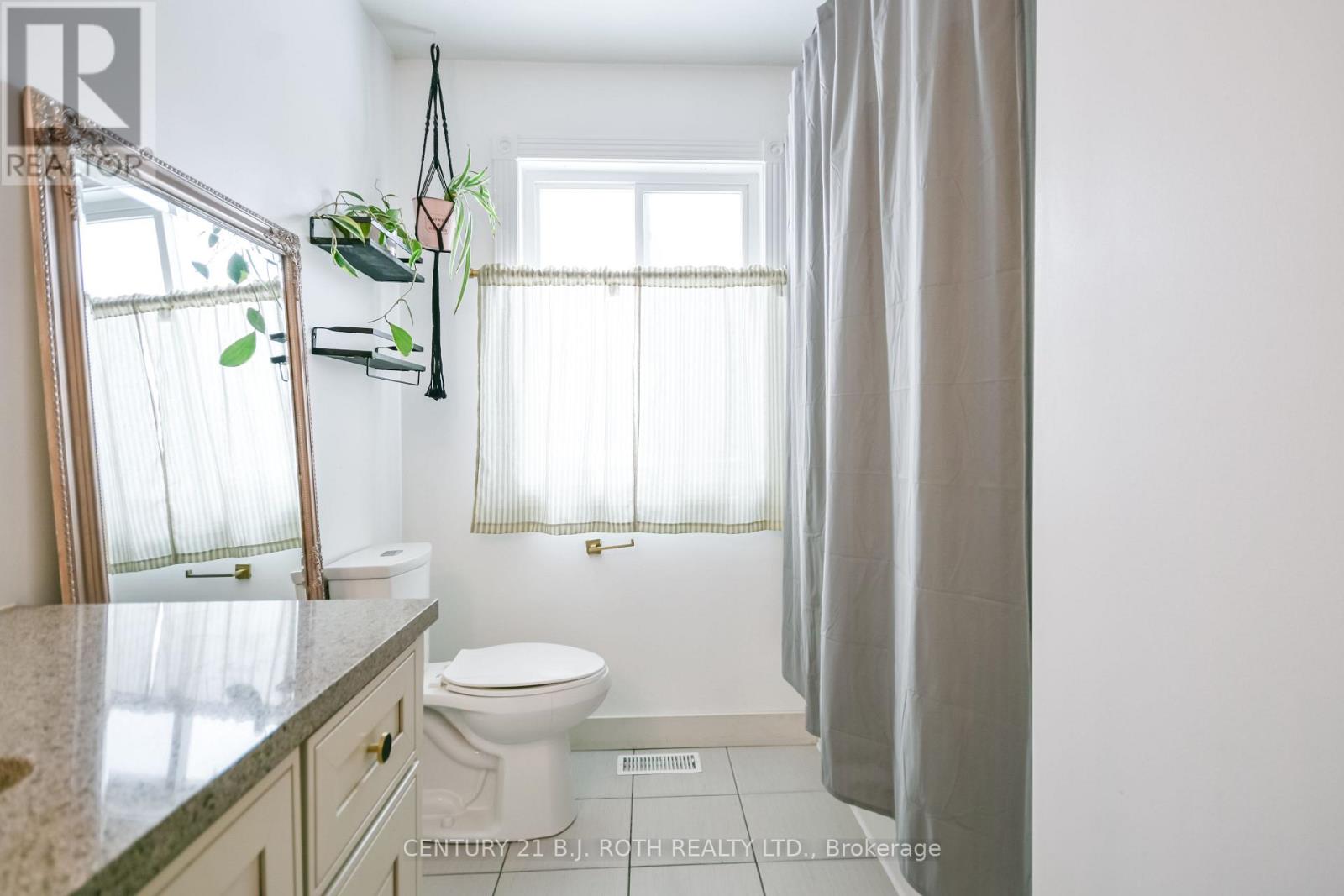 6 Glenview Avenue, Springwater, Ontario  L0L 1P0 - Photo 26 - S12702224