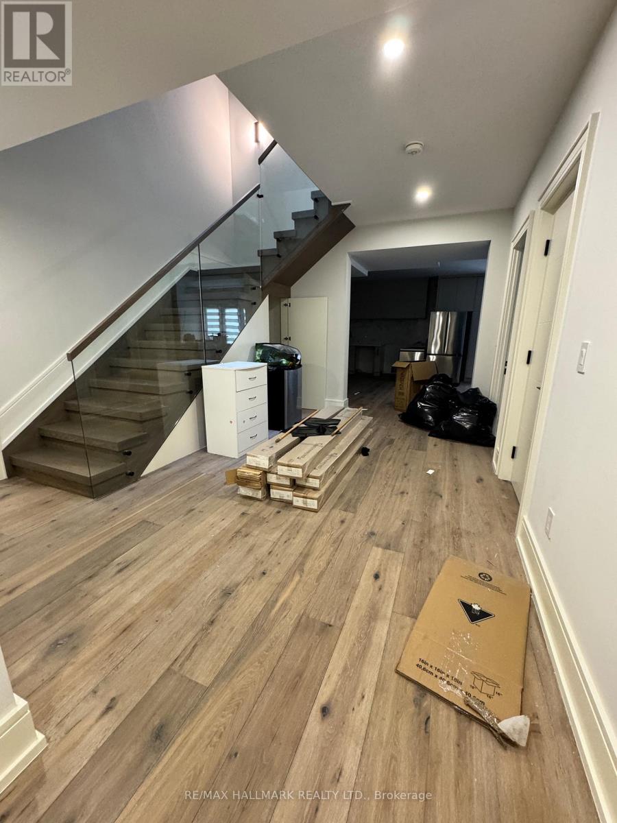 81 Child Drive, Aurora, Ontario  L4G 1Y8 - Photo 25 - N12696110