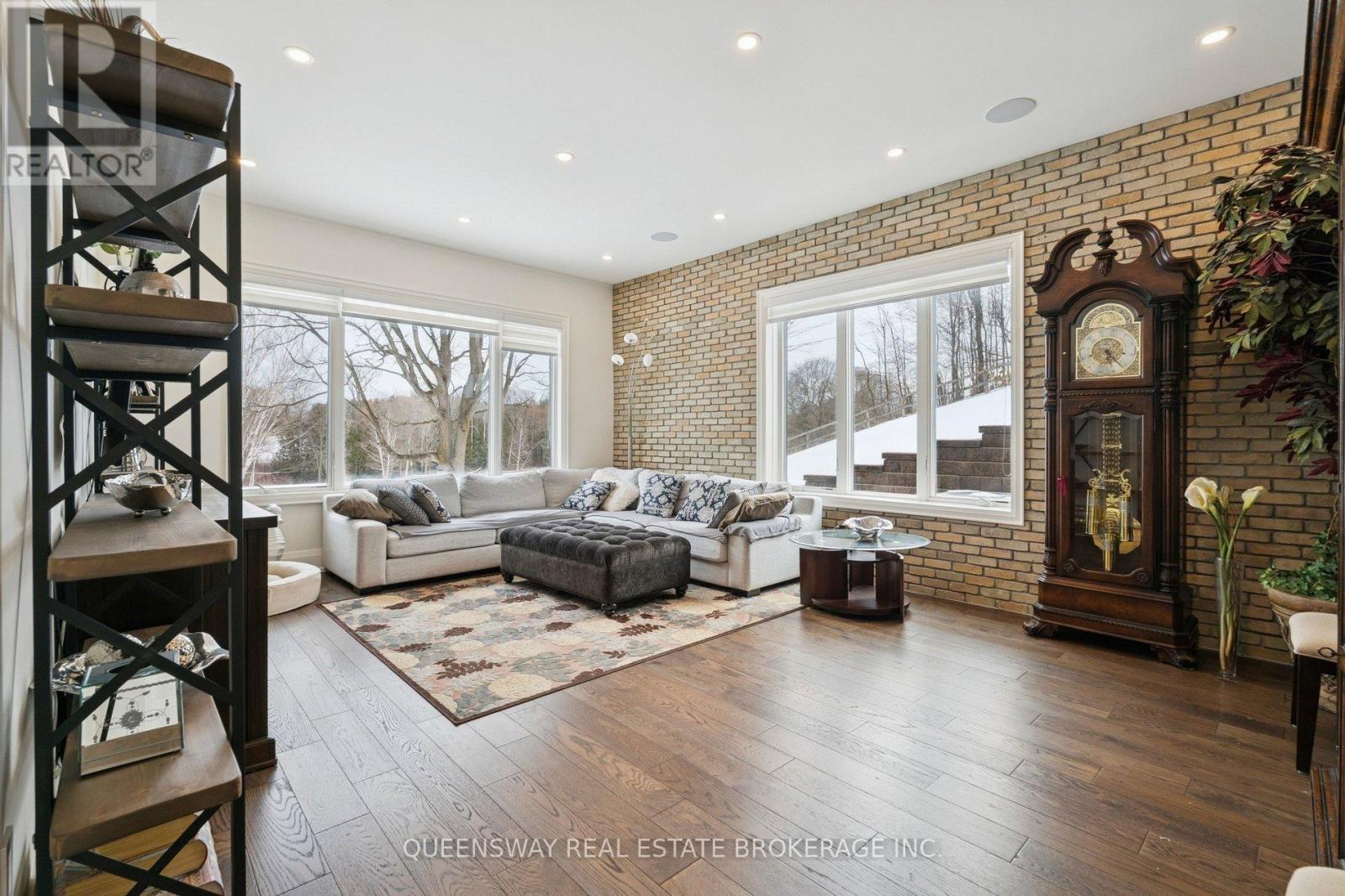 8388 Fifth Side Road, Adjala-Tosorontio, Ontario  L0G 1L0 - Photo 14 - N12698030