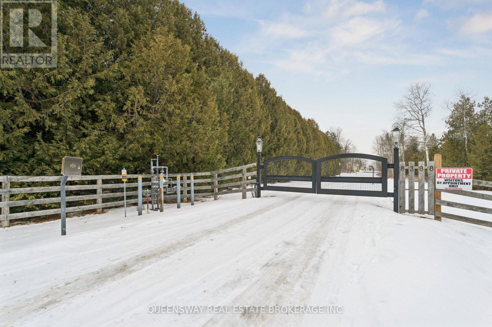 8388 Fifth Side Road, Adjala-Tosorontio, Ontario  L0G 1L0 - Photo 5 - N12698030