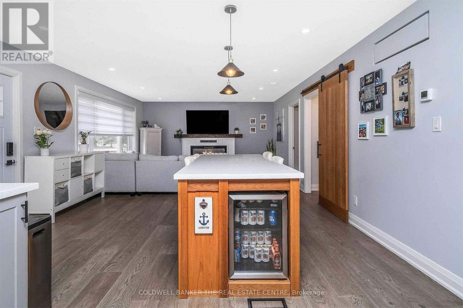 107 Main Street N, Halton Hills (Georgetown), Ontario  L7G 3H5 - Photo 8 - W12702182