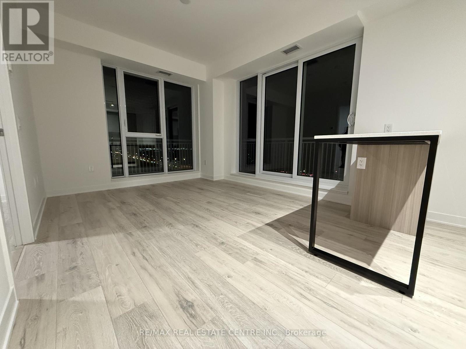 1021 - 20 All Nations Drive, Brampton, Ontario  L7A 5M5 - Photo 12 - W12702194