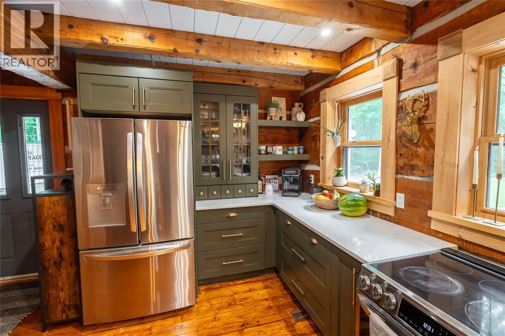 5252 Egremont Road, Plympton-Wyoming, Ontario N0N 1E0 - Photo 10 - 26001243