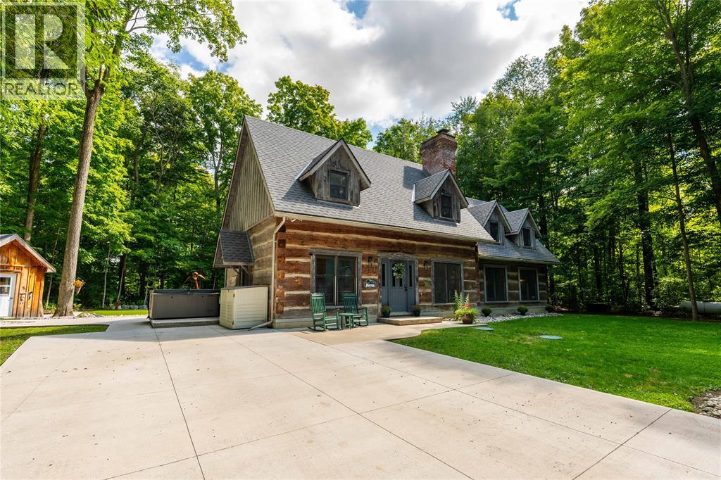 5252 Egremont Road, Plympton-Wyoming, Ontario N0N 1E0 - Photo 4 - 26001243