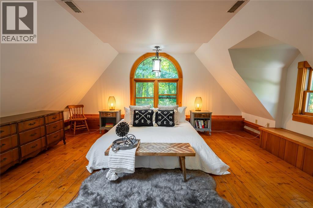 5252 Egremont Road, Plympton-Wyoming, Ontario N0N 1E0 - Photo 21 - 26001243