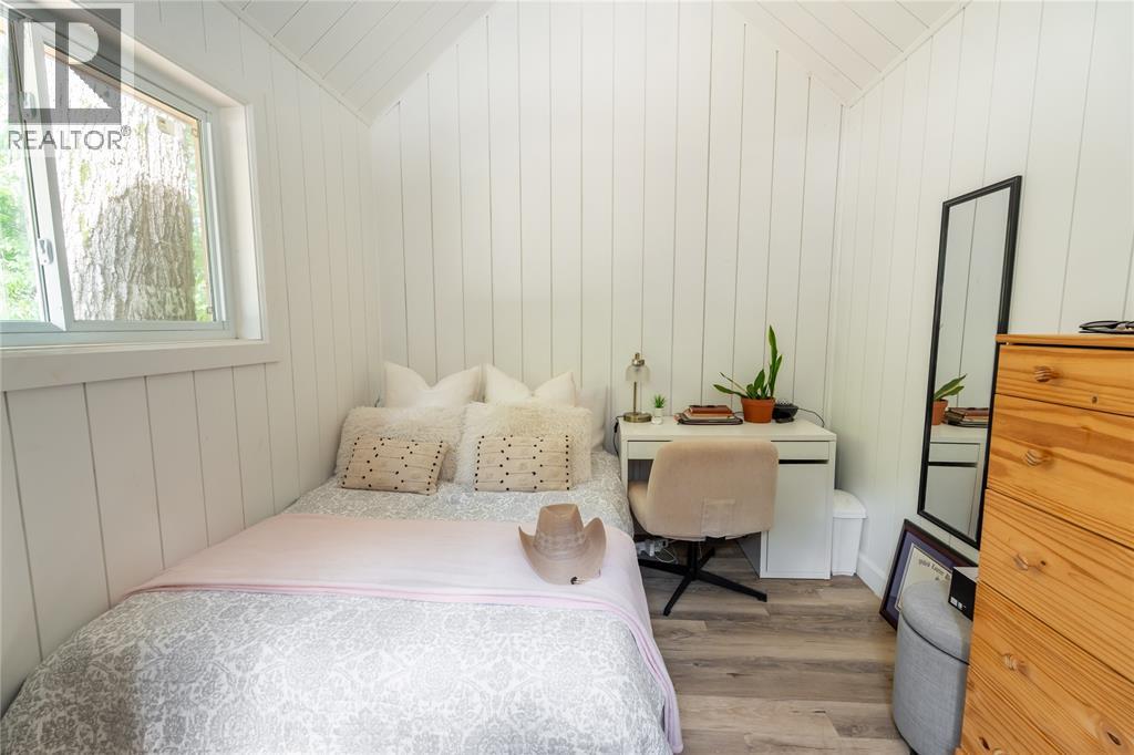 5252 Egremont Road, Plympton-Wyoming, Ontario N0N 1E0 - Photo 42 - 26001243