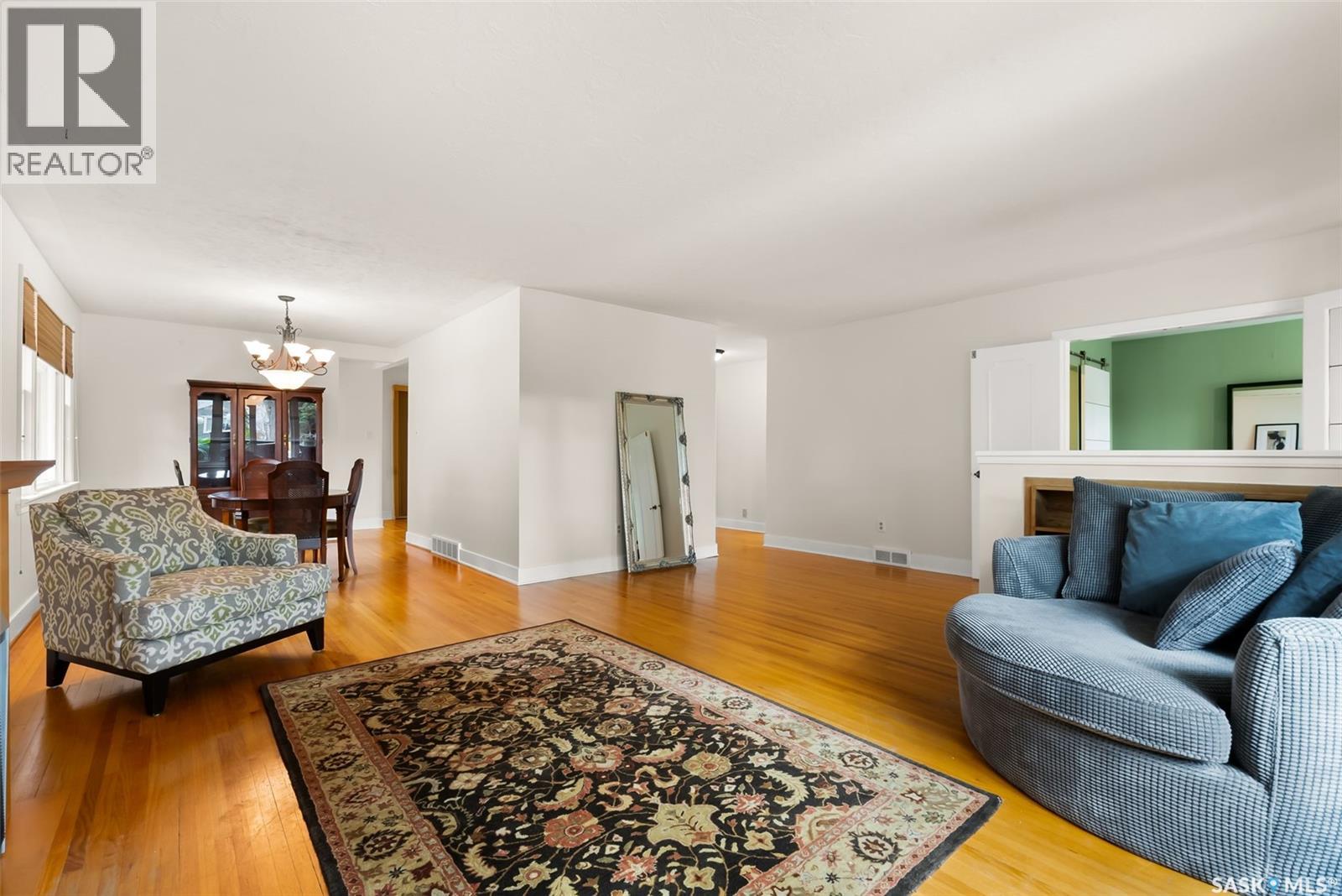 3304 Hill Avenue, Regina, Saskatchewan  S4S 0W7 - Photo 6 - SK026901