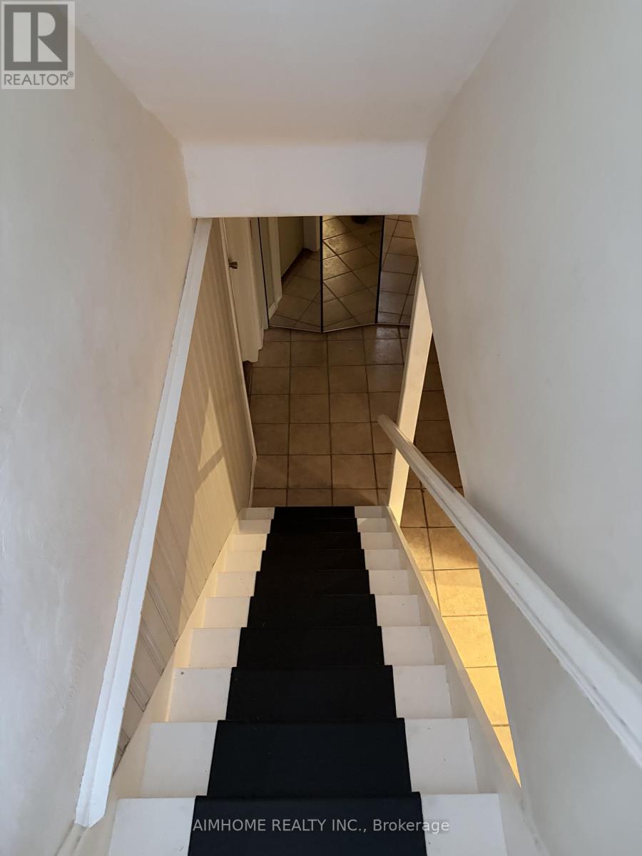 110 Traymore Avenue, Hamilton, Ontario  L8S 1R7 - Photo 15 - X12702188