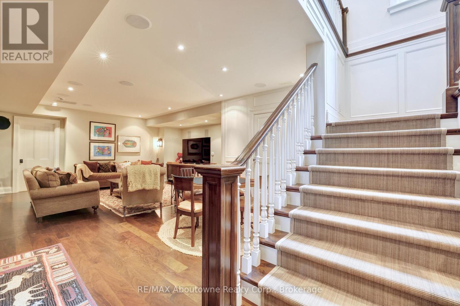 350 King Street, Oakville, Ontario  L6J 1C2 - Photo 36 - W12698652