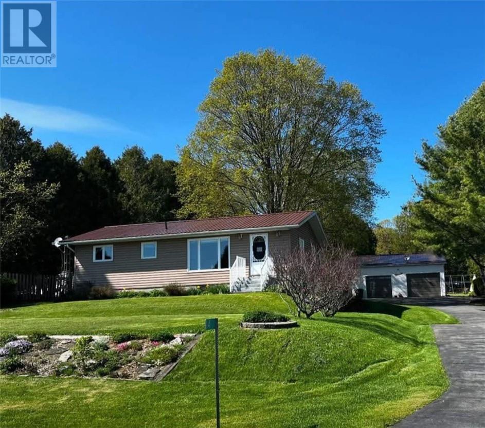 14 CEDAR GROVE Drive, Tehkummah, Ontario