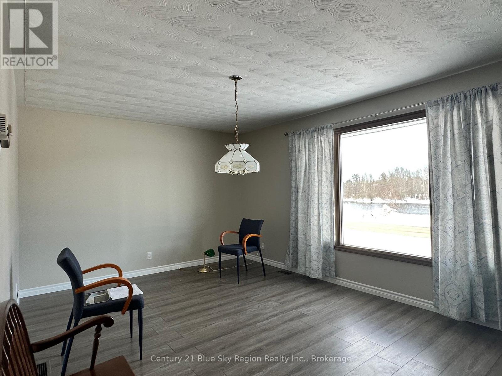 391 Mattawan Street, Mattawa, Ontario  P0H 1V0 - Photo 8 - X12702330