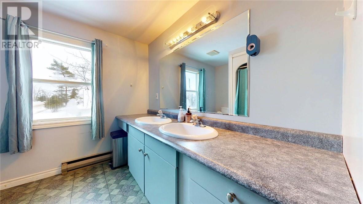 1 Blake Street, Little Current, Ontario  P0P 1K0 - Photo 21 - 2125983