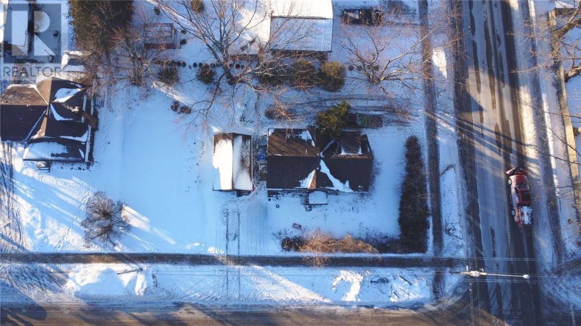 1 Blake Street, Little Current, Ontario  P0P 1K0 - Photo 31 - 2125983