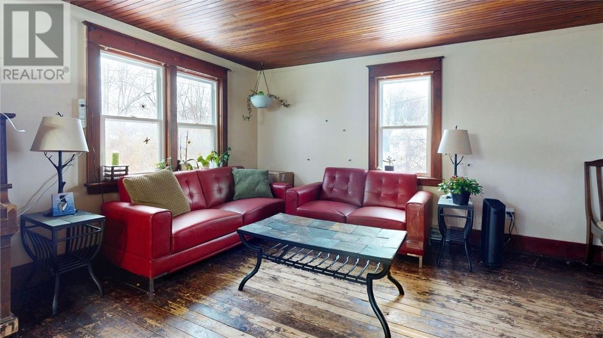 1 Blake Street, Little Current, Ontario  P0P 1K0 - Photo 6 - 2125983