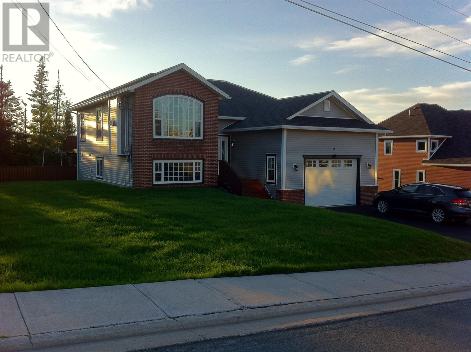 9 Sunset Drive, Clarenville, Newfoundland & Labrador  A5A 0A3 - Photo 1 - 1293091