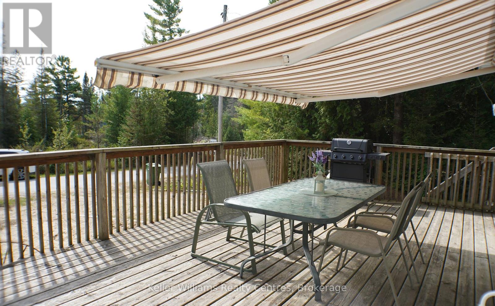 226 Ogimah Road, South Bruce Peninsula, Ontario  N0H 2T0 - Photo 11 - X12702302