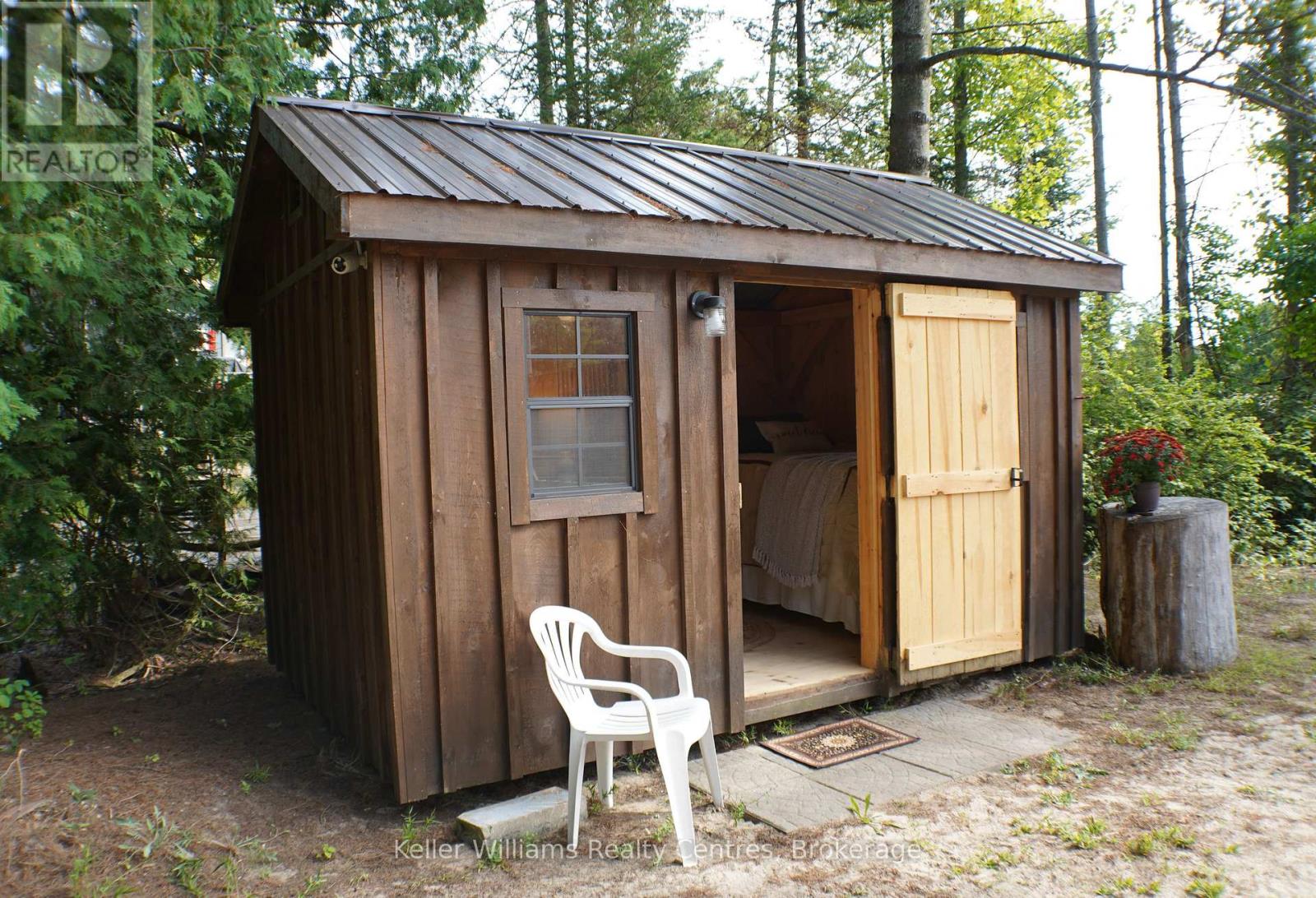 226 Ogimah Road, South Bruce Peninsula, Ontario  N0H 2T0 - Photo 35 - X12702302