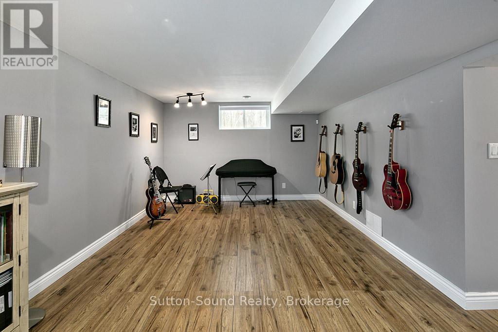 505396 Grey Road 1 Road, Georgian Bluffs, Ontario  N0H 2T0 - Photo 34 - X12702324