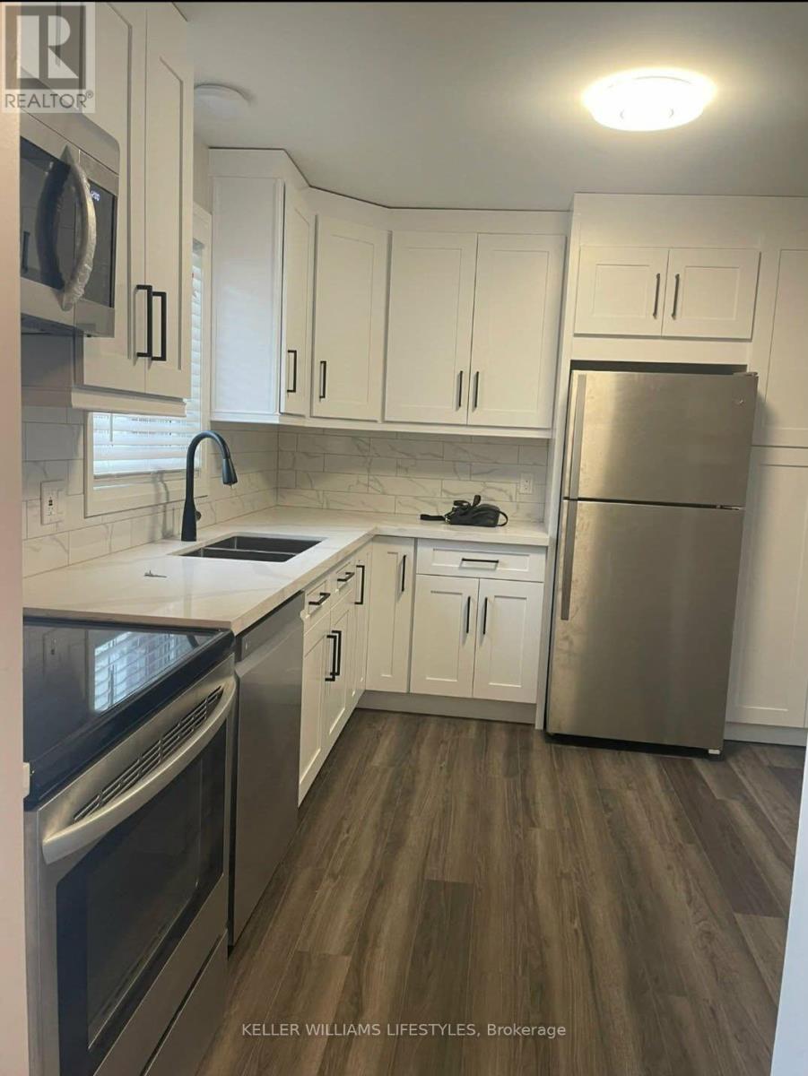 86 - 70 Chapman Court, London North, Ontario  N6G 4Z4 - Photo 2 - X12702314