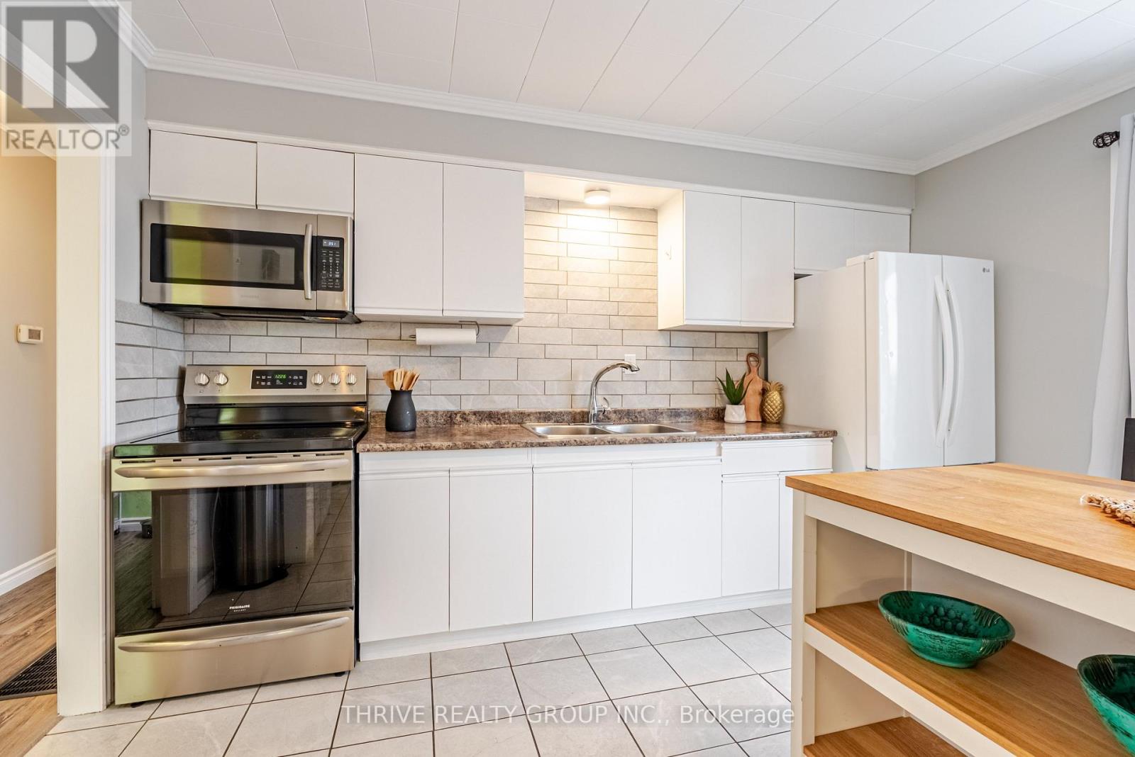 43399 Sparta Line, Central Elgin, Ontario  N5P 3S8 - Photo 13 - X12702338