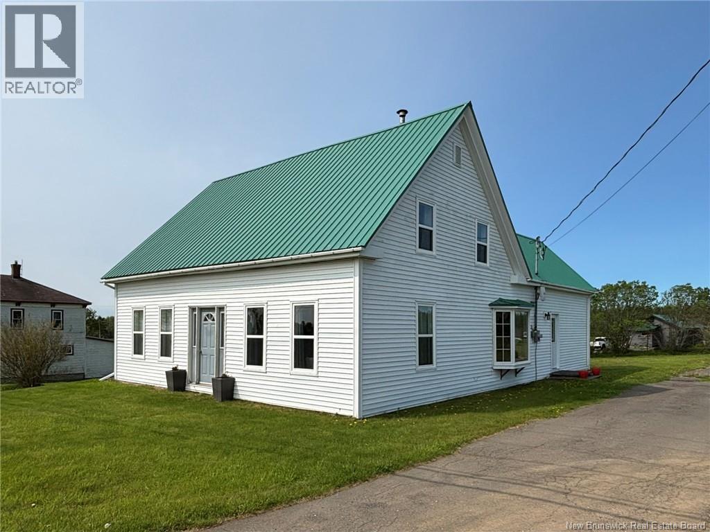844 Route 776, Grand Manan, New Brunswick  E5G 2E2 - Photo 1 - NB132291