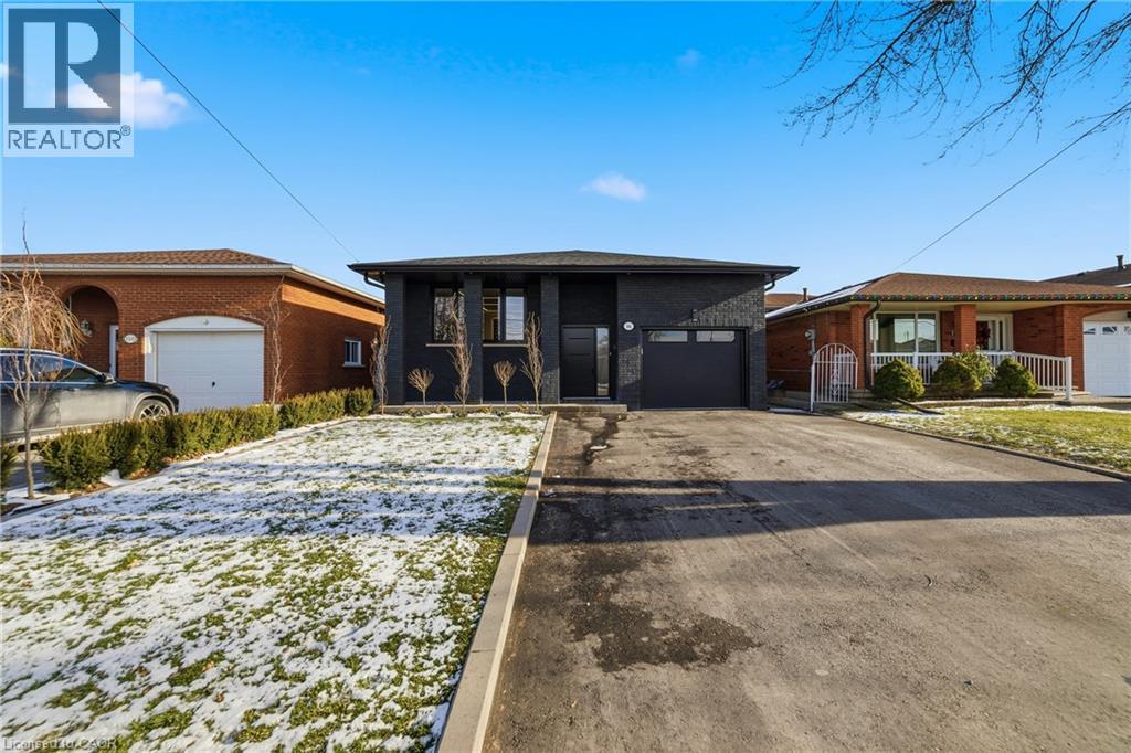 146 Kenora Avenue, Hamilton, Ontario  L8E 3N7 - Photo 2 - 40793080