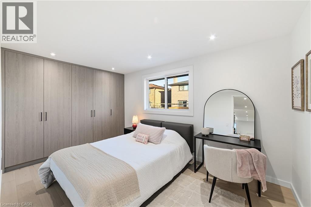 146 Kenora Avenue, Hamilton, Ontario  L8E 3N7 - Photo 20 - 40793080