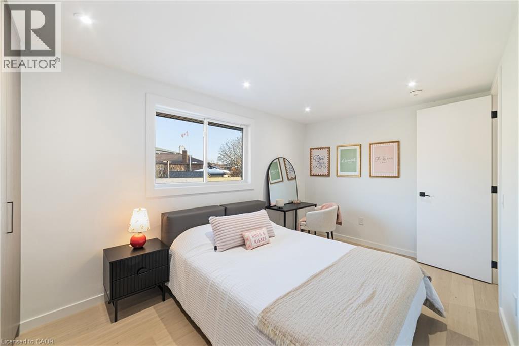 146 Kenora Avenue, Hamilton, Ontario  L8E 3N7 - Photo 21 - 40793080