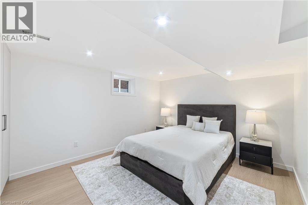 146 Kenora Avenue, Hamilton, Ontario  L8E 3N7 - Photo 35 - 40793080