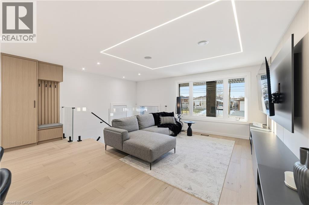 146 Kenora Avenue, Hamilton, Ontario  L8E 3N7 - Photo 9 - 40793080