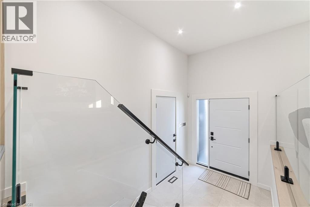 146 Kenora Avenue, Hamilton, Ontario  L8E 3N7 - Photo 24 - 40793080