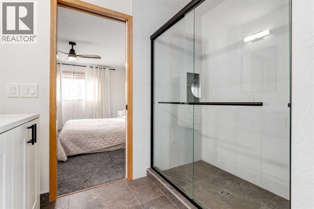 13 Bow Ridge Link, Cochrane, Alberta  T4C 1V7 - Photo 9 - A2276047