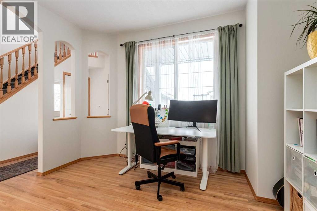 13 Bow Ridge Link, Cochrane, Alberta  T4C 1V7 - Photo 21 - A2276047