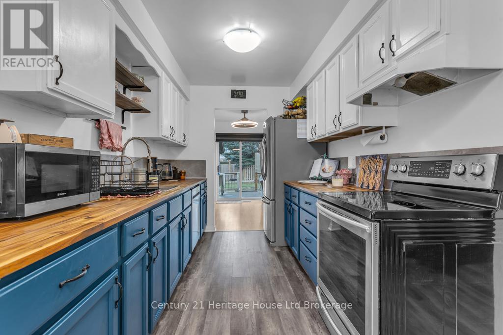 23 Tulip Drive, Tillsonburg, Ontario  N4G 5S5 - Photo 6 - X12702270