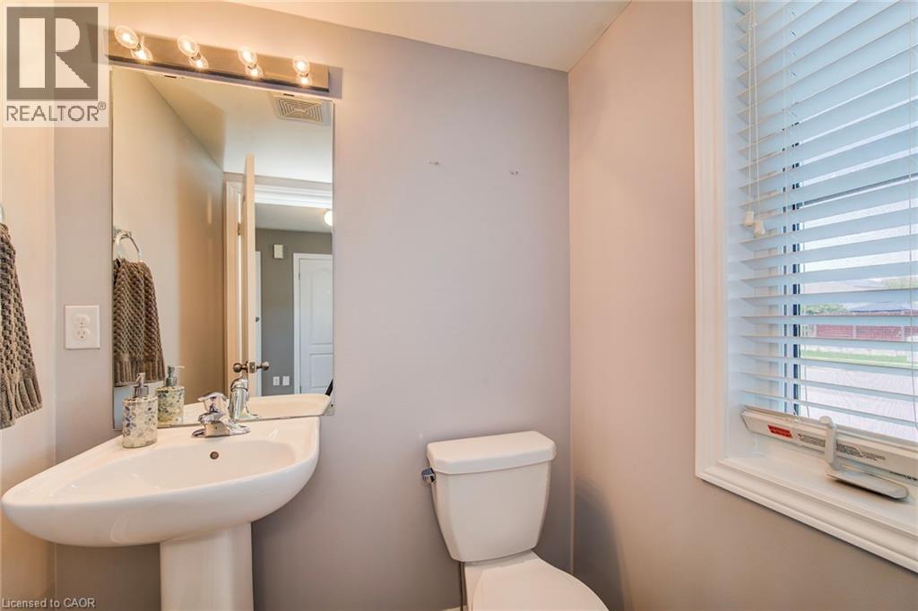 390 Armstrong Street W, Listowel, Ontario  N4W 0E5 - Photo 9 - 40768074