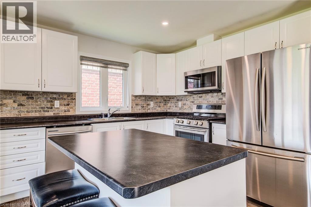 390 Armstrong Street W, Listowel, Ontario  N4W 0E5 - Photo 11 - 40768074