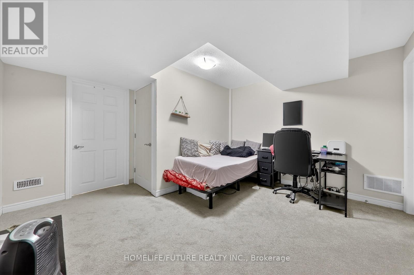 180 Mumbai Drive, Markham, Ontario  L3S 3K5 - Photo 34 - N12700936