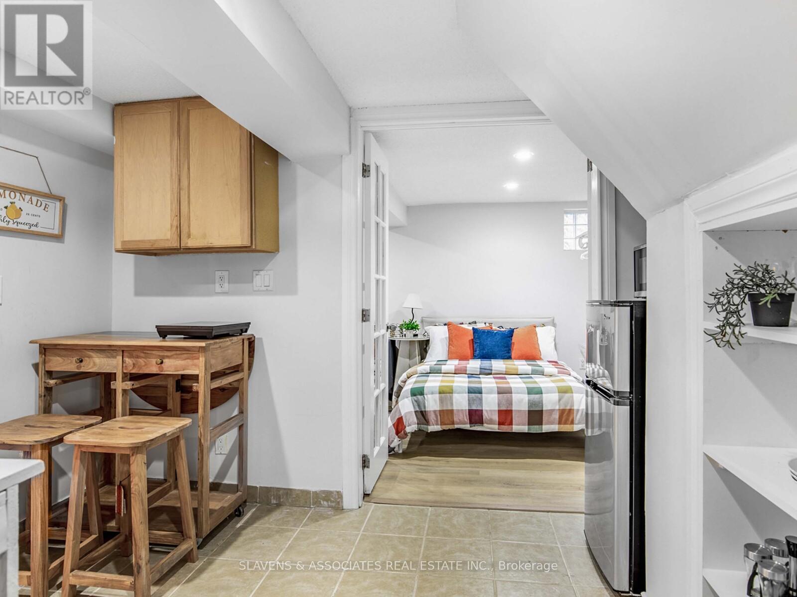 226 Broadway Avenue, Toronto, Ontario  M4P 1V9 - Photo 17 - C12702254